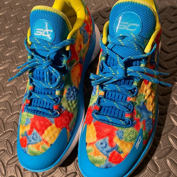 NEW Under Armour Curry 1 Flow Sour Patch Kids RARE size 11 Womens shoes - Picture 3 of 8